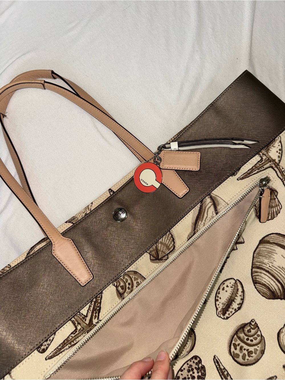 Coach Resort Seashell Print Canvas Tote Bag - Picture 2 of 9